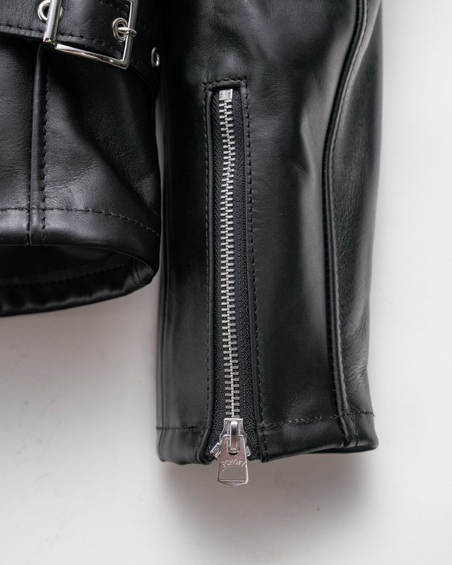 Style 188 Black Front View